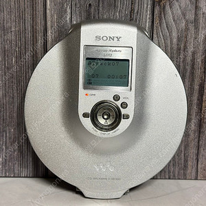 소니 cd 워크맨 d-NE900 팝니다