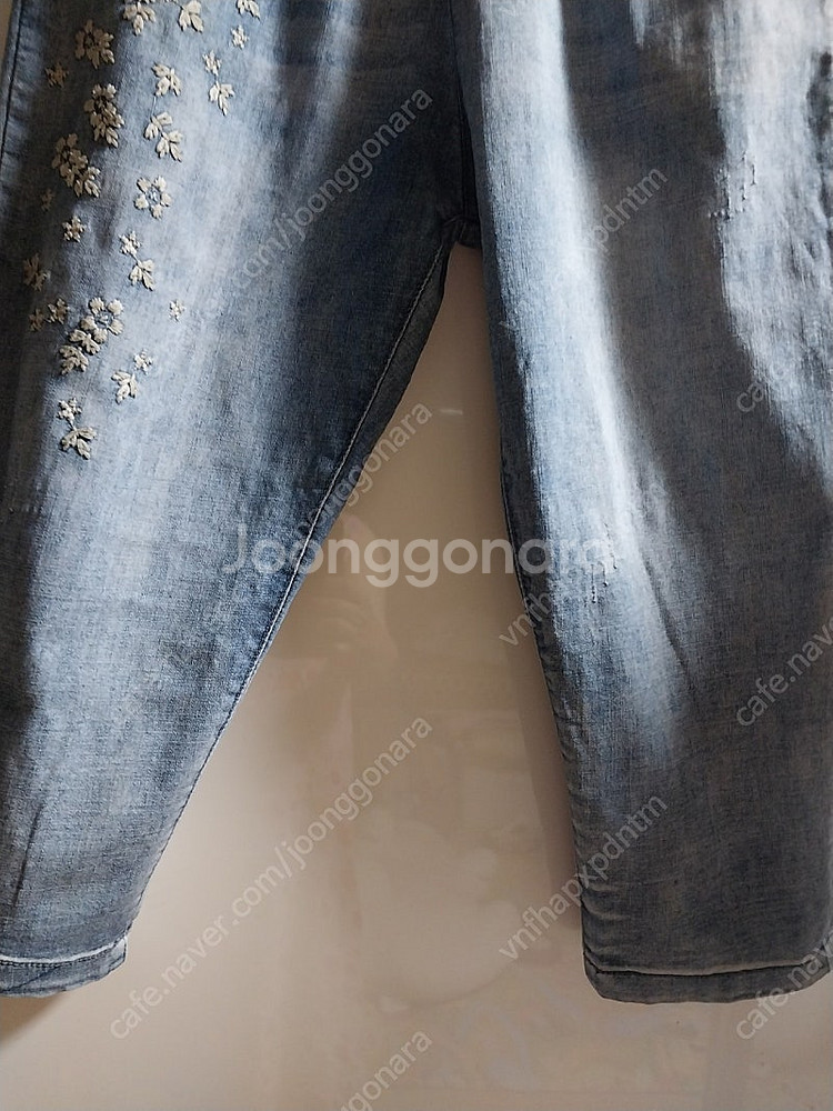 꽃자수 배기 청팬츠--4