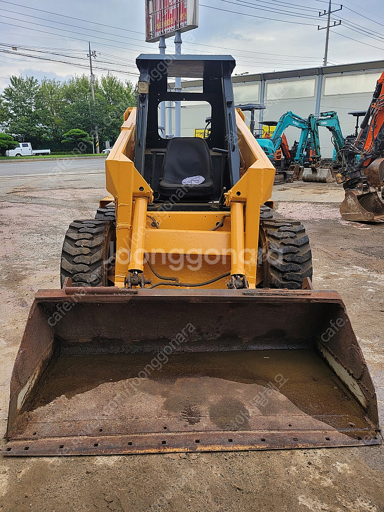 겔 스키로더 60마력급 5625 상태a급 최저가 980만 팝니다.--7