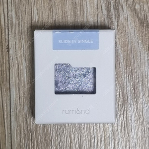 새상품) 롬앤 슬라이드 인 싱글 G06 구름 싱글 섀도우 팔레트