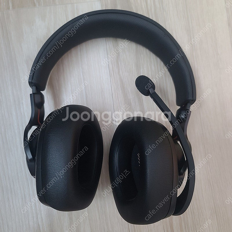 게임용 헤드셋 JBL 퀀텀 Quantum 400 팝니다...--0