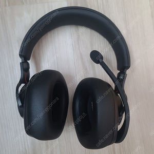 게임용 헤드셋 JBL 퀀텀 Quantum 400 팝니다.