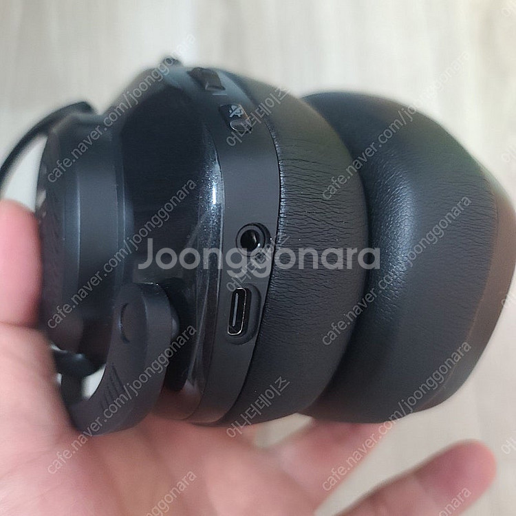 게임용 헤드셋 JBL 퀀텀 Quantum 400 팝니다...--5