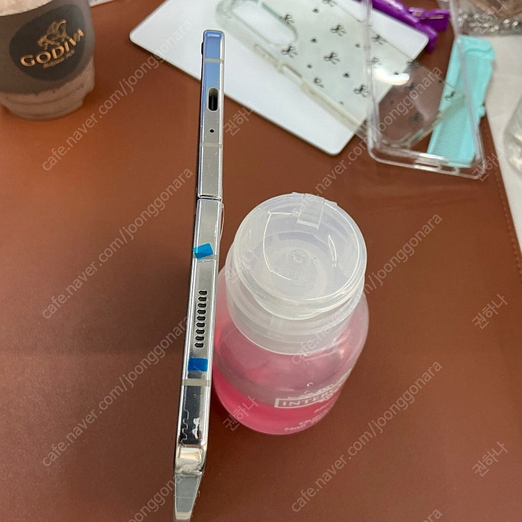 갤럭시 Z 폴드5 512 화이트 크림 + 삼성케어 양도 가능--2