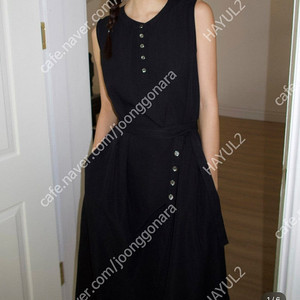 리즈, 타낫, 르플레인, 셀리테일즈, 더바넷, 유에르, 윤슬샵, 아무르무아르, 카인더베이비, satur 의류 판매