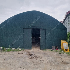 창고식 비닐하우스 (약 6×4×30m)