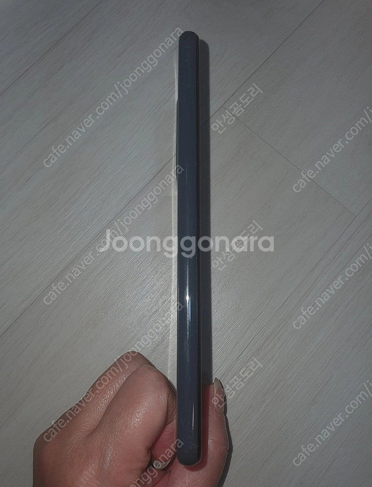 갤럭시a23블랙색상 팝니다--2
