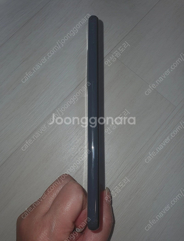 갤럭시a23블랙색상 팝니다--2