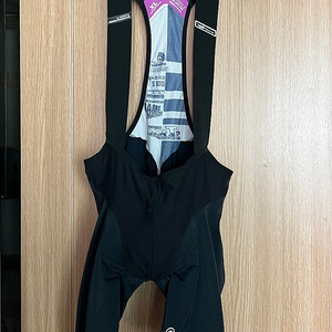 ASSOS 라이더 멜빵슈트 (스위스)