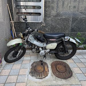 리틀커브 슈퍼커브 c50 언더본 커스텀