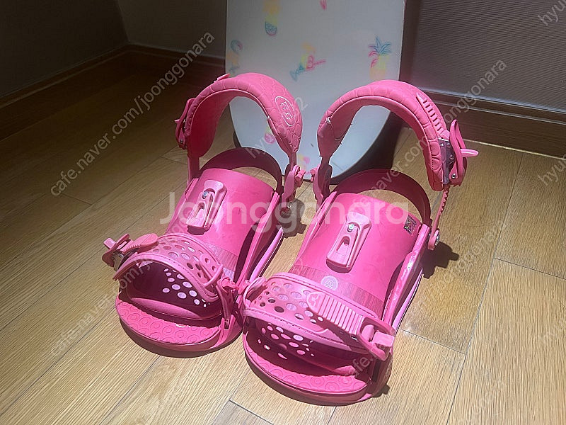 살로몬데크Oh Yeah 143 + 유니온 핑크 바인딩 +버튼235부츠 = 20만--7