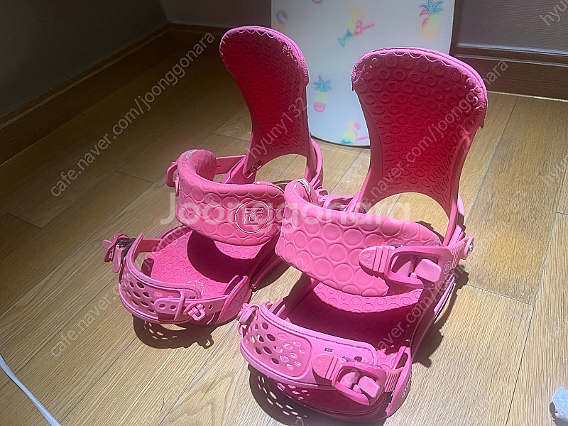 살로몬데크Oh Yeah 143 + 유니온 핑크 바인딩 +버튼235부츠 = 20만--9