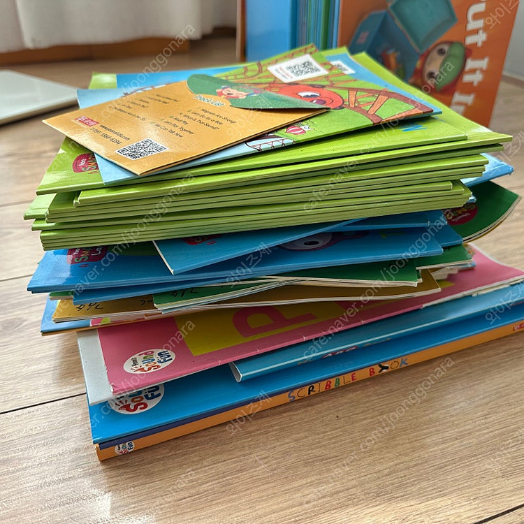 상태좋은 윤선생 사운드펀, 스마트랜드 1, 2 교재 일괄 판매 이미지