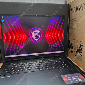 MSI 18 HX A14VIG 레이더 하이엔드 게이밍노트북 I9-14900HX / RTX4090 / 64GB 풀박스