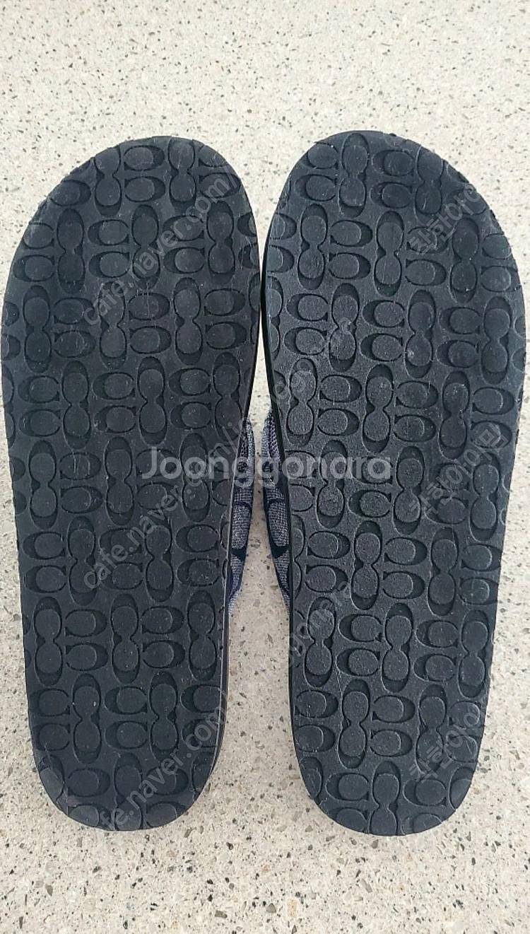 코치 시그니처 플립플랍 250~255--2