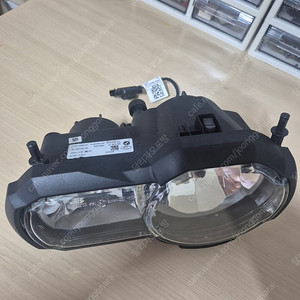bmw r1250gs r1200gs 해드라이트 팝니다.