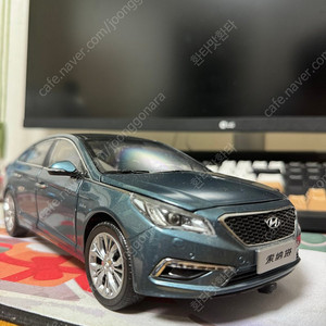 썬라이즈 1:18 lf쏘나타 led튜닝차량 판매합니다