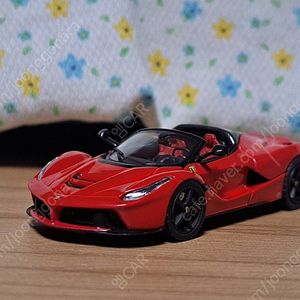 [Street Buster] 페라리 라페라리 아페르타 1:64