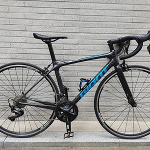 20년 자이언트 tcr 어드밴스2 kom 풀 105 카본 로드자전거 xs사이즈 팔아요.