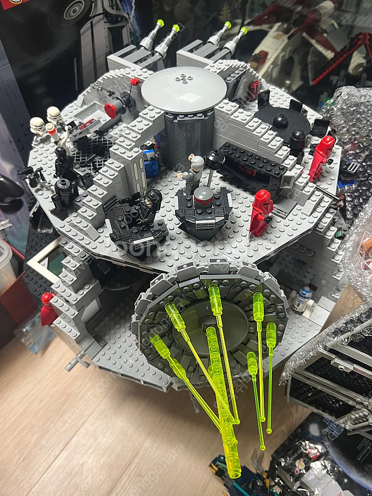 레고 10188 스타워즈 데스스타 전시품 판매--0