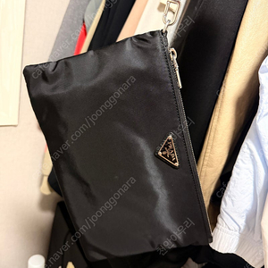 프라다 리나일론 사피아노 파우치
