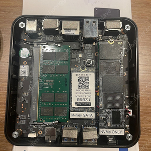 채트리 t9 n100 / ddr5 16gb/nvme 128gb + 1tb