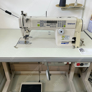 공업용 미싱. 유니콘 팔천이 (무소음 자동사절 왕가마)+ EX 오버록 (무소음)