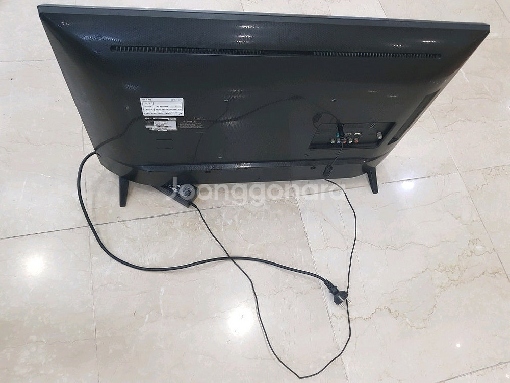 lg32인치 led tv 32tk42gh 하자약간있음--1