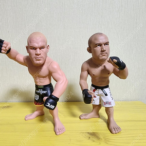 UFC 라운드 5 비제이 펜 및 티노 오티즈 일괄 판매합니다