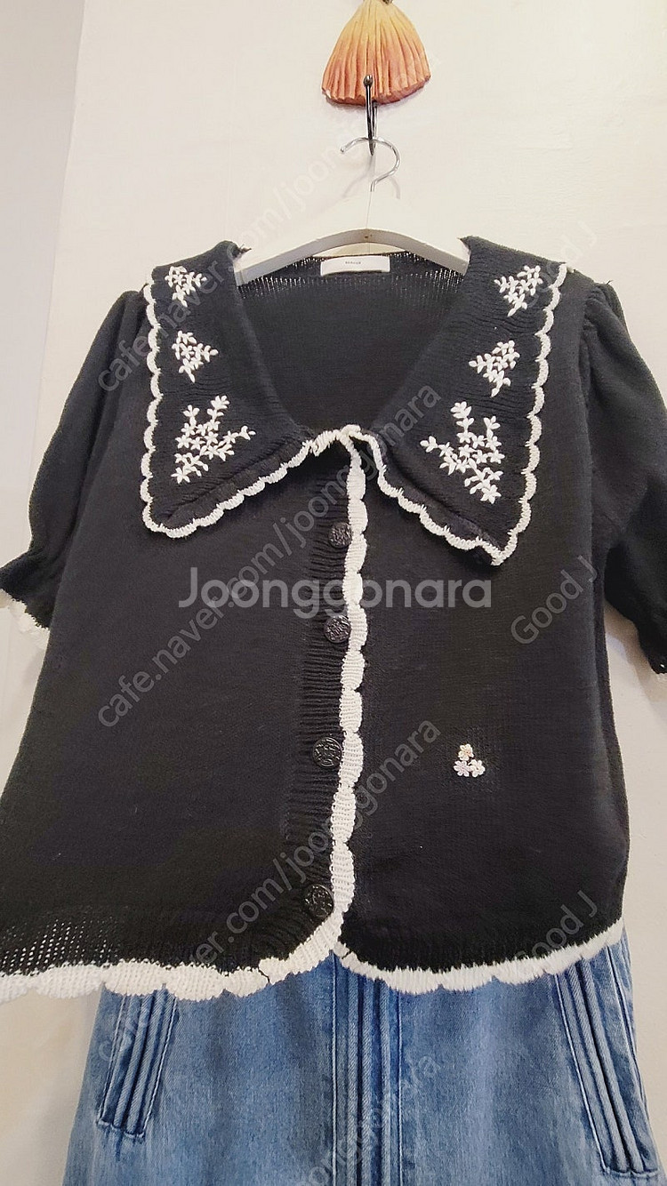 비이커 자수 카라 퍼프가디건. 편집샾 수입 핀턱 롱 데...--2