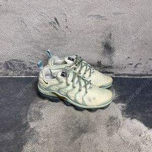 나이키 베이퍼맥스 울프 운동화 255