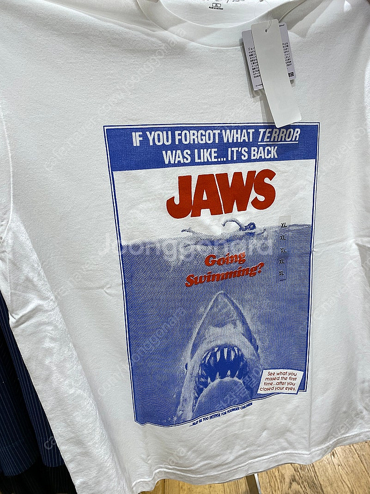 유니클로 죠스티 XL 새상품 택포함 봉태규 죠스 반팔티--0