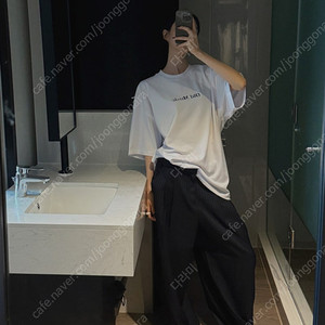 콜드핏아루드아웃핏마크들리딥뮤즈위아조이드비비에미닝아웃아키텍트모노심슨미뉴에트므앤리본빛그랑블룸비애브선트마인디드윌뉴욕나인스튜디오라룸위드아웃썸머페미니크트렌디어패럴오브제스트