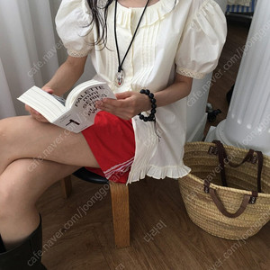 아루드아웃핏마크들리딥뮤즈위아조이드비비에미닝아웃아키텍트모노심슨미뉴에트므앤리본빛그랑블룸비애브선트마인디드윌뉴욕나인스튜디오라룸위드아웃썸머페미니크트렌디어패럴오브제스트