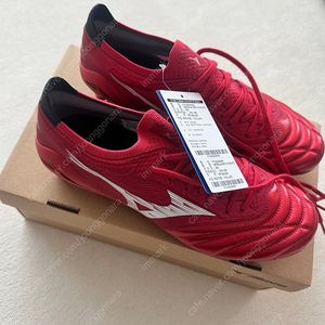 250 미즈노 베타 엘리트 MD 레드루비팩 축구화