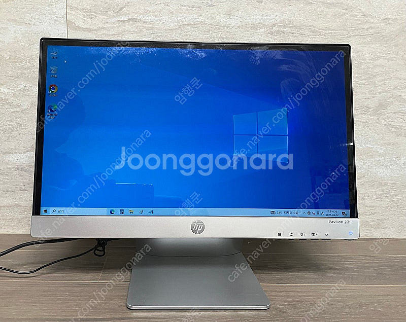 HP 파빌리온 LED 모니터 20인치 팝니다--1