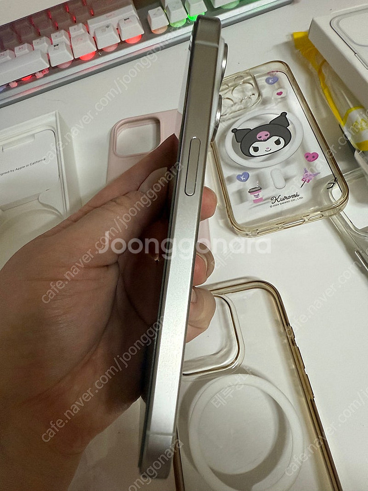 아이폰 15 Pro 화이트 512기가 팔아요--3
