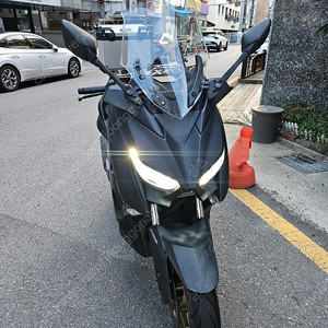 경기 수원) 20년식 xmax300 최저가로 판매합니다!