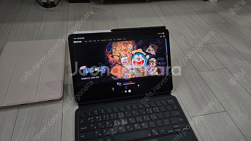 [부산] 갤럭시탭s8 5g + 정품 키보드 커버 팝니다...--4