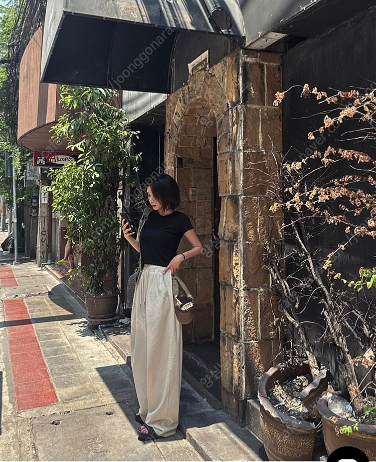 먼데이오프 와이드 밴딩 린넨팬츠. 런던플랏 릿킴 로웨어텀 트렌디어패럴 커먼유니크 보헤미안서울 슬로우앤드 브론 바이베... 이미지