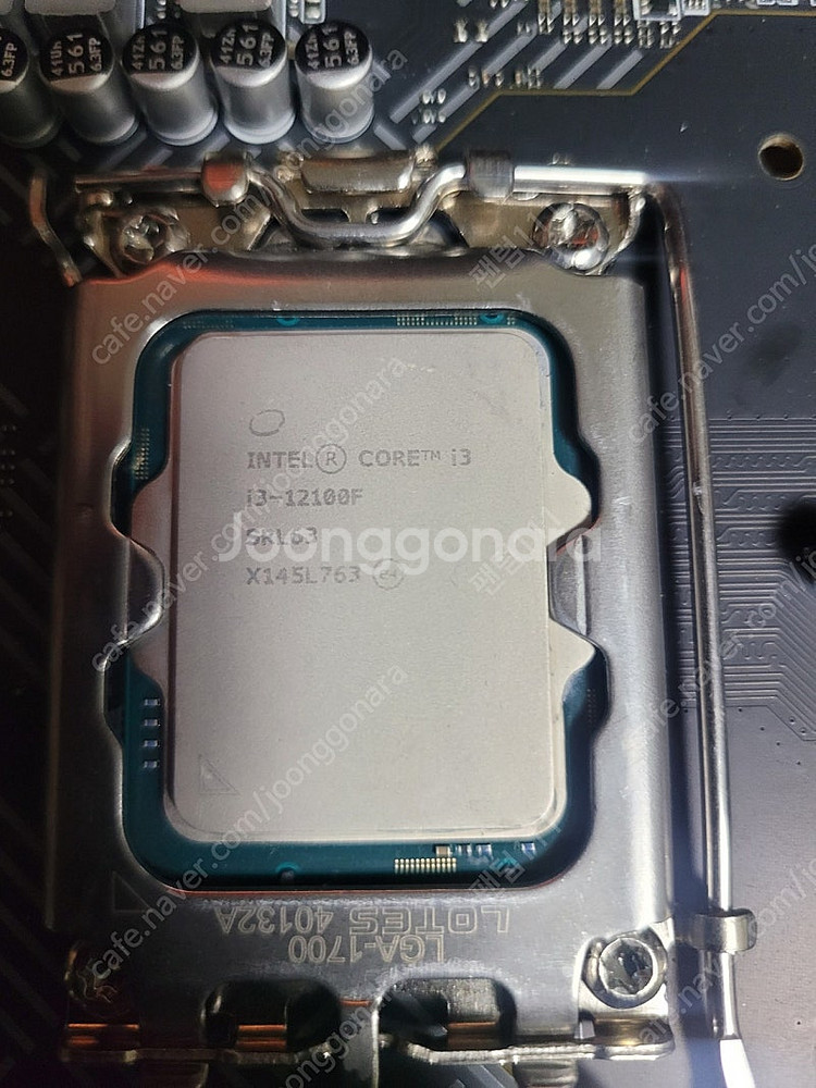 인텔 i3 12100f 13100--0