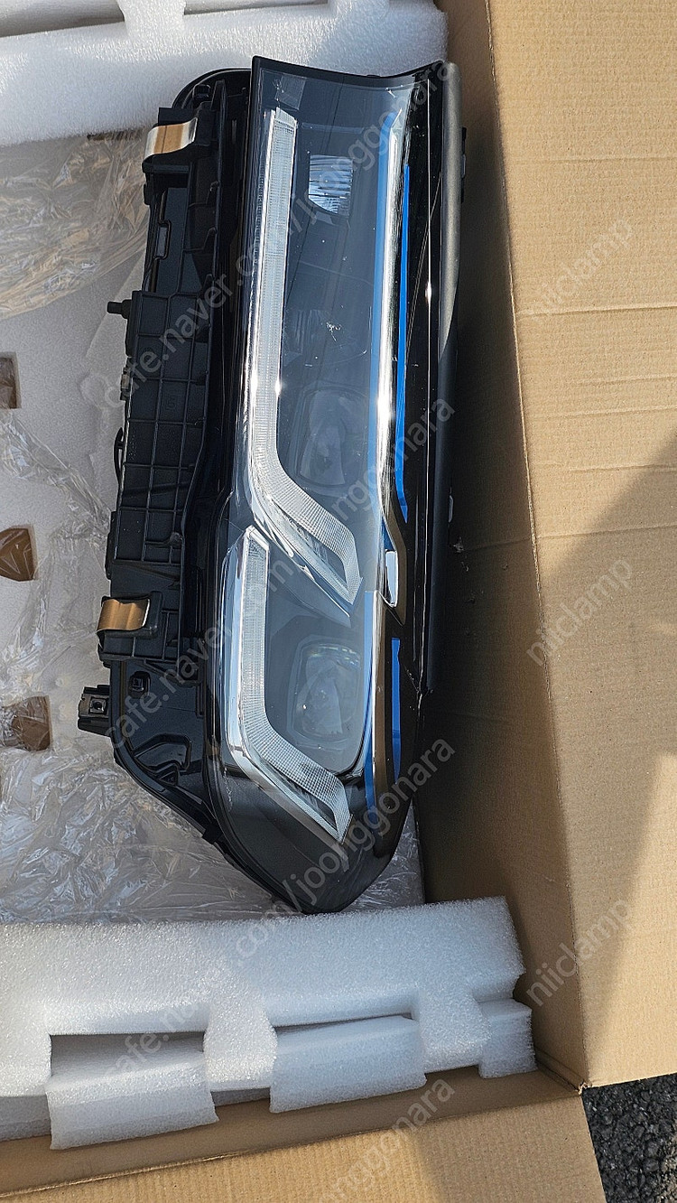 BMW 530i G30 LCI 레이져 라이트 이미지