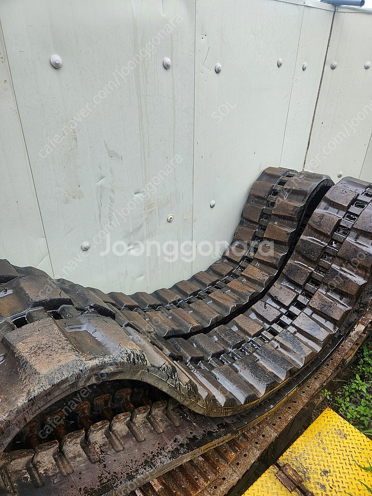 얀마 05 SV100 일본 오리지널 순정 고무트랙--0