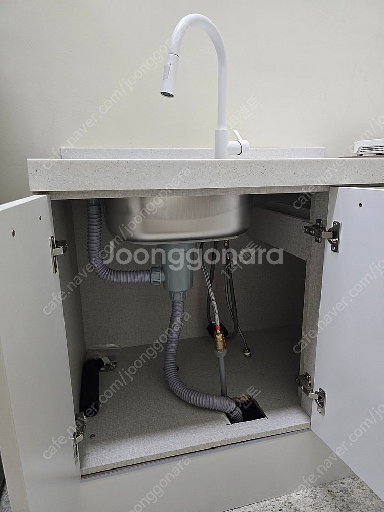 사무실 원룸 농막 화이트 싱크대 개수대 수납장 팝니다--1