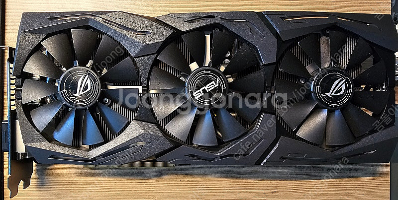 ASUS ROG STRIX 1080Ti--0