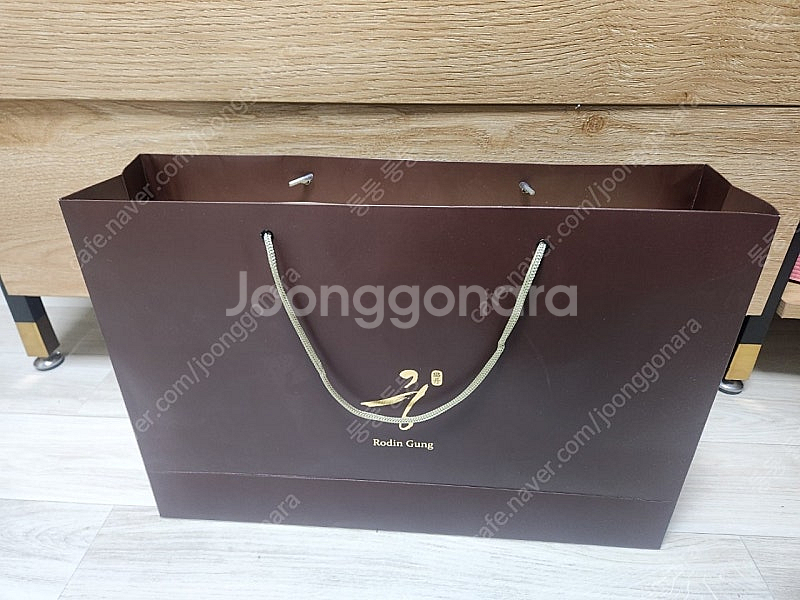 로댕 궁 고흔 화장품 세트--0