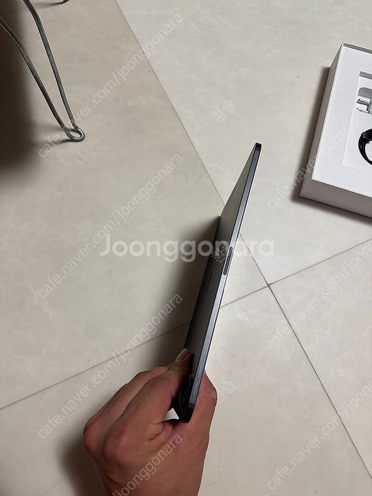 아이패드 프로 11 m4 256 셀룰러--5