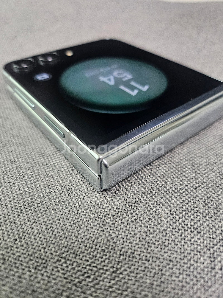 [특가정리] 갤럭시 Z 플립5 / 24.03.07 LGU+ 개통 / 민트 / 256GB / 27.5만원--4