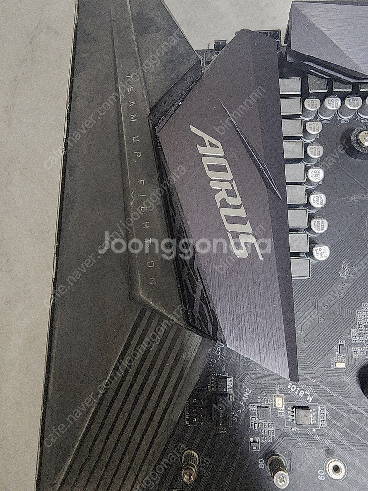 5800x3d + x570보드 + 32GB램 팝니다.--1
