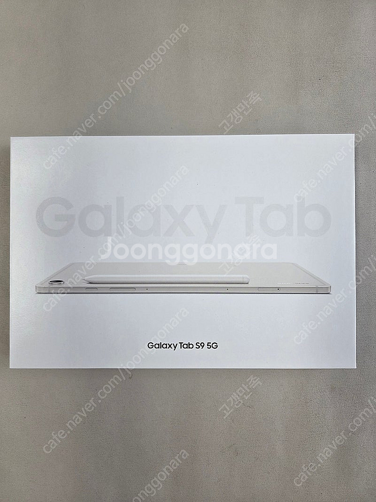 삼성 갤럭시탭 S9 5G, 액세서리 4종 새상품 일괄 90만원에 팔아요~--1